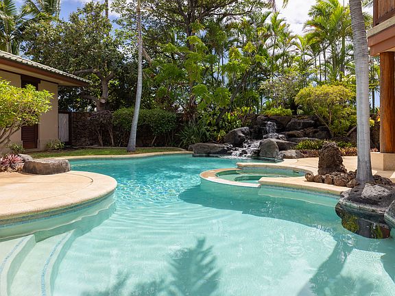 2nd image of 68-108 E Pukaua Pl
