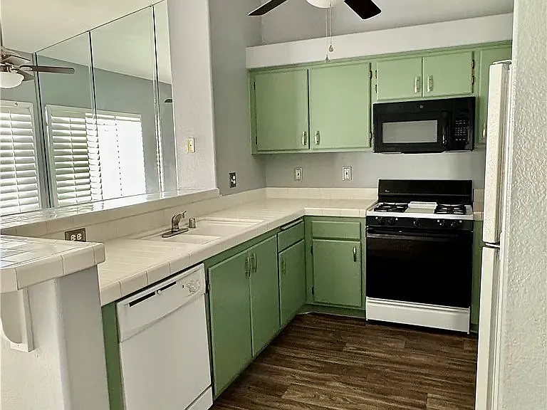 6201 E Lake Mead Blvd #223 — Photo 9
