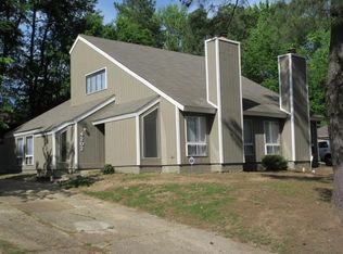 4202 Crain Rd, Memphis, TN 38128