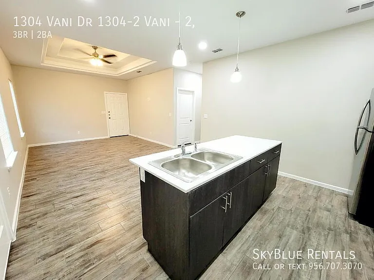 1304 Vani Dr #2 — Photo 4