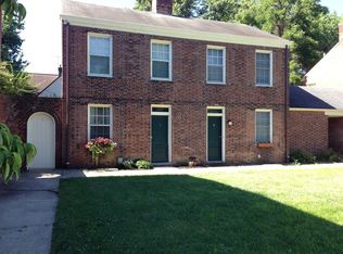 6745 Murray Ave, Cincinnati, OH 45227
