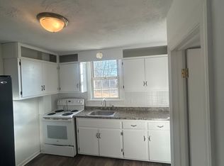 80 Old Division St #2, Norwich, CT 06360