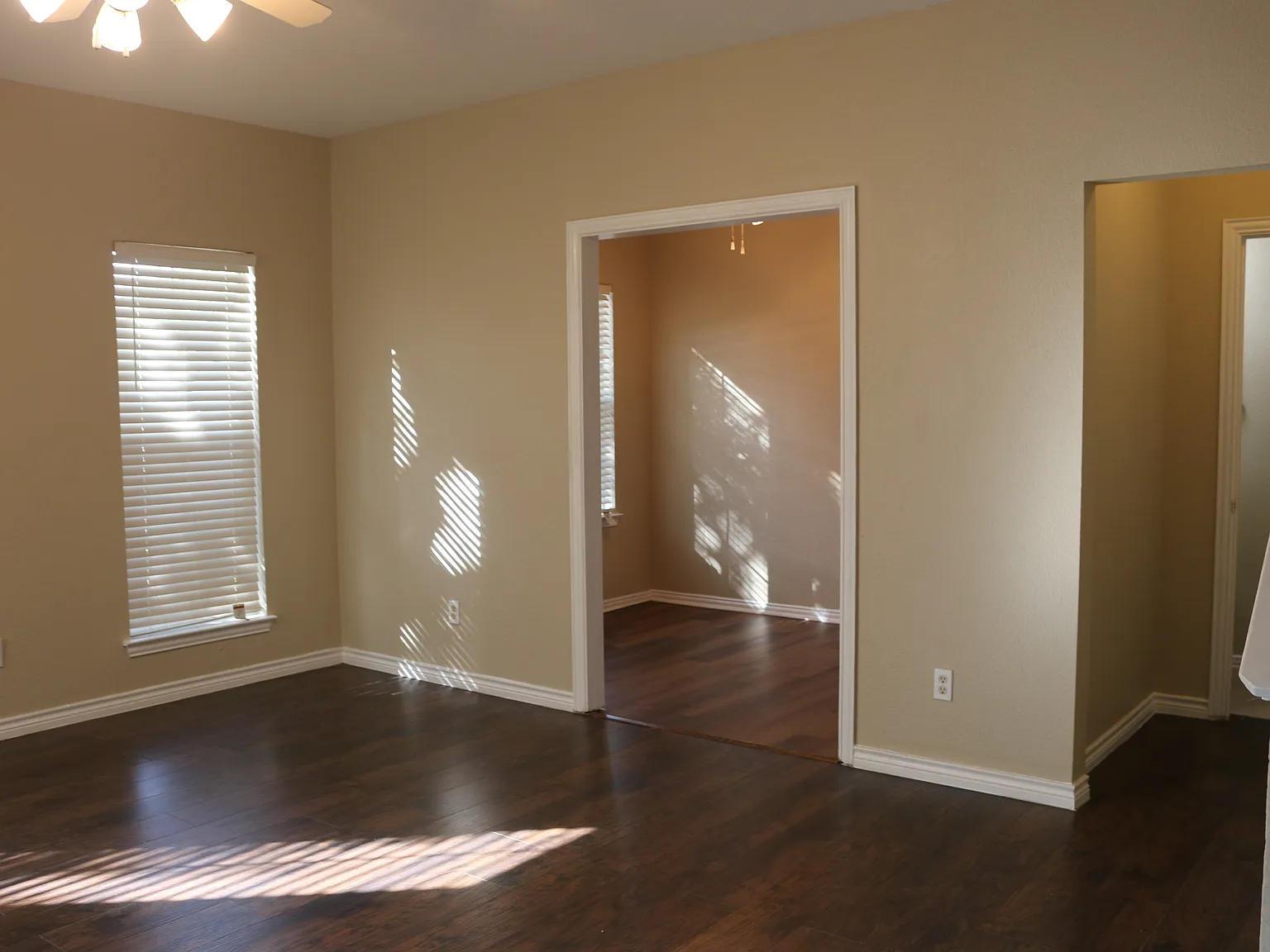3 bed, 2.5 bath, 1893 sqft, $2,350 — Photo 1