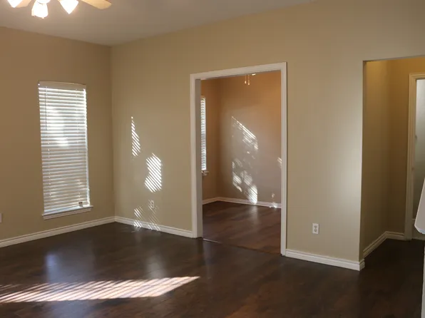 327 Regency Dr, Allen, TX 75002