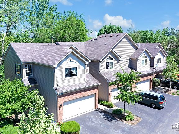 2nd image of 60 Southwicke Dr