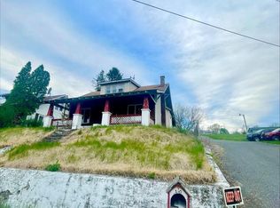 10 School Rd, Hegins, PA 17938