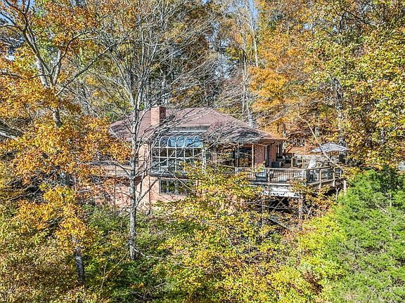 3rd image of 9467 Little East Fork Rd