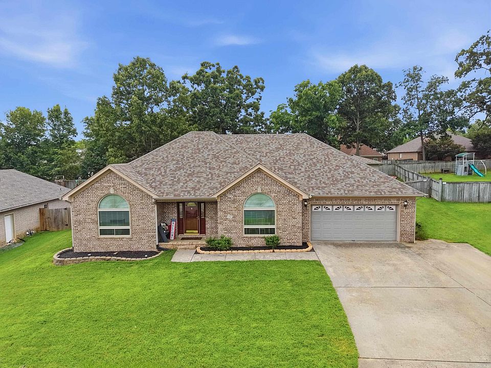 1st image of 152 Carnelian Dr