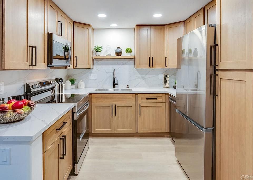 1st image of 4847 Williamsburg Ln