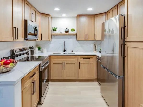 4847 Williamsburg Ln, La Mesa, CA 91942