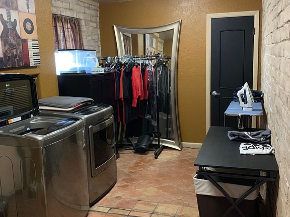 Utility room.