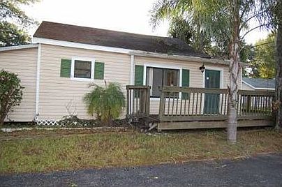 5th image of 314 E Knollwood St