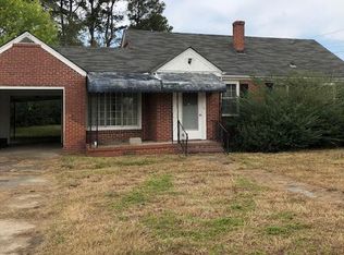 710 S Breazeale Ave, Mount Olive, NC 28365