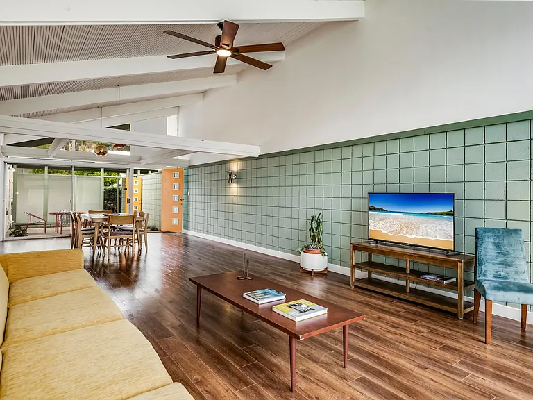 4123 Del Mar Ave — Photo 9