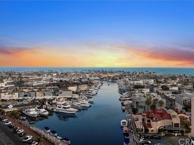601 Lido Park Dr APT 2F, Newport Beach, CA, 92663