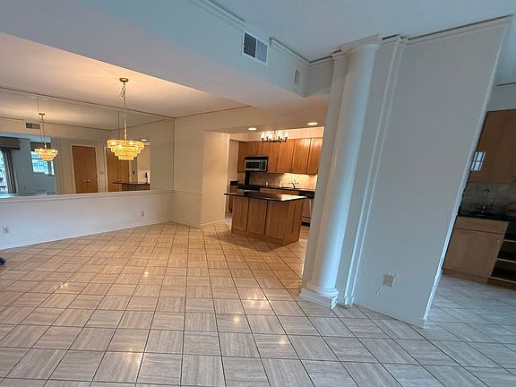 4th image of 3314 W End Ave APT 404
