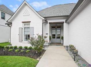 1136 Club Pl, Baton Rouge, LA 70810