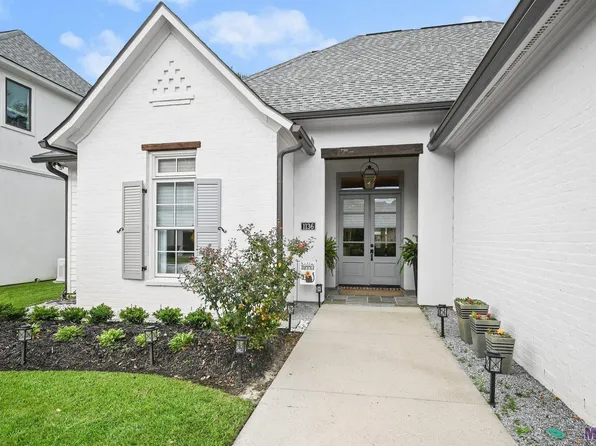 1136 Club Pl, Baton Rouge, LA 70810