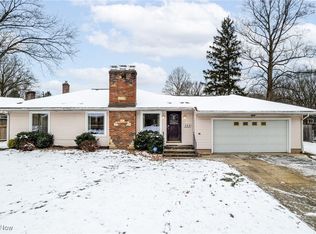 364 Mowbray Rd, Akron, OH 44333