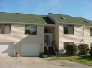 6 Ridgewood Dr, Atkinson, NH 03811