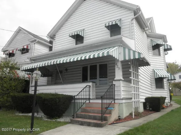 425 S Hanover St, Nanticoke, PA 18634