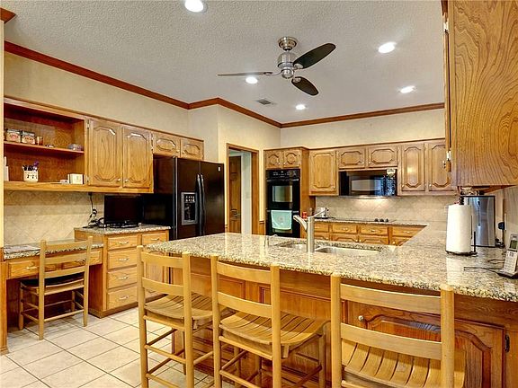 5th image of 5306 Ledgestone Dr
