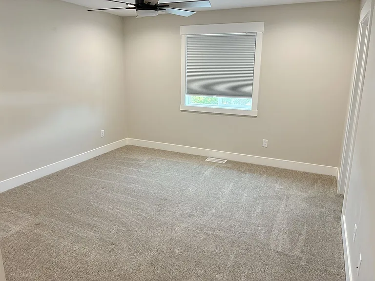 361 N Fanning Ave — Photo 11