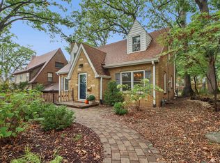 5709 Walnut Hill Ave, Des Moines, IA 50312