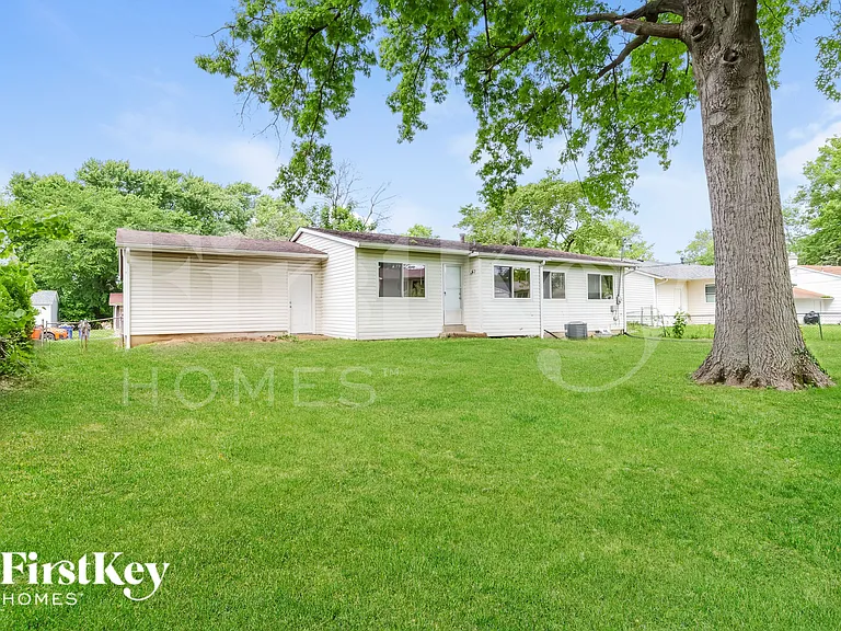 2240 Spoonwood Ln — Photo 14