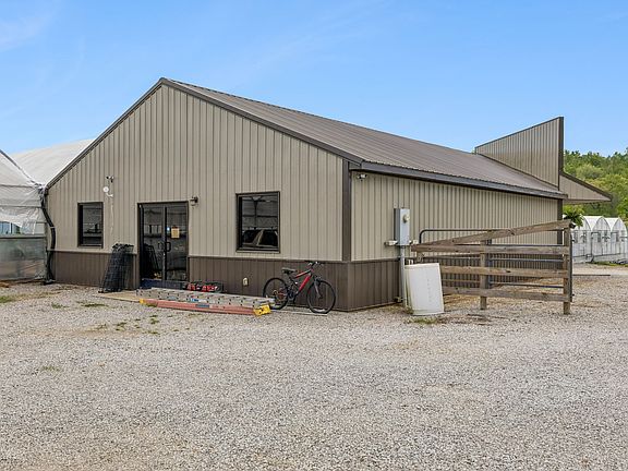 20th image of 2461 Bodenham Rd