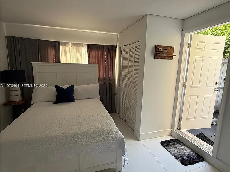 45 SW 28th Rd #0 — Photo 3