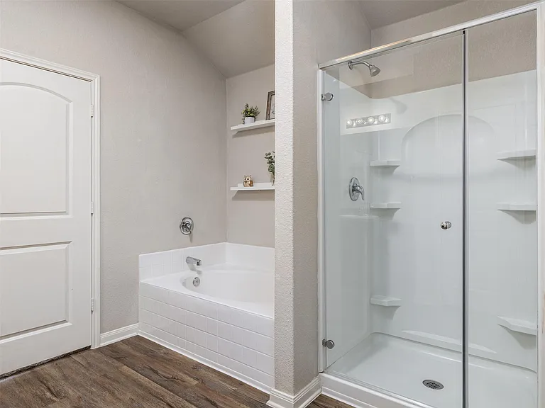 13712 Charles W Fairbanks Cv — Photo 10