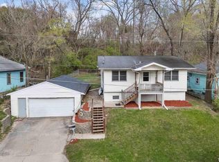 171 Hero St, Silvis, IL 61282