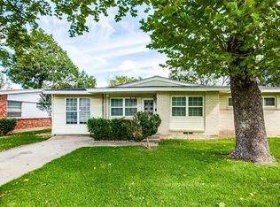 2435 Lockhart Ave, Dallas, TX 75228