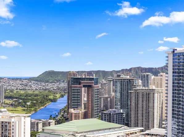 629 Keeaumoku St #3611, Honolulu, HI 96814