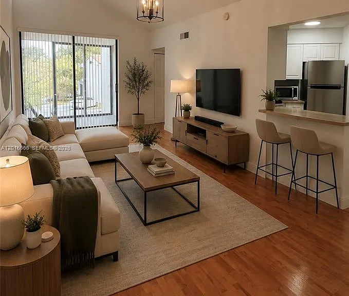 216 Lake Pointe Dr #223 — Photo 1