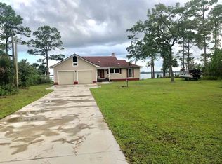 2467 Surf Rd, Panacea, FL 32346