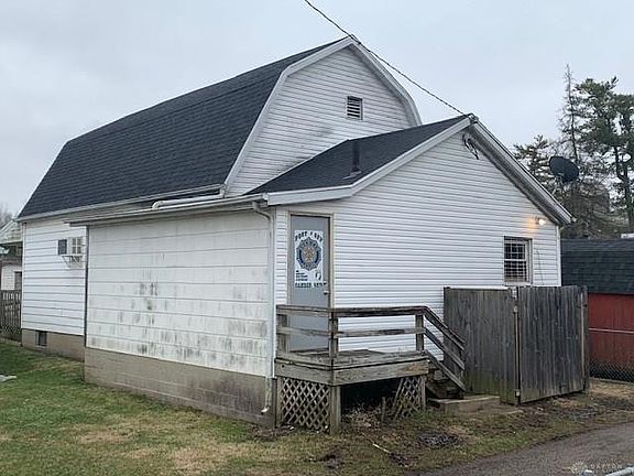 5th image of 137 S Main St