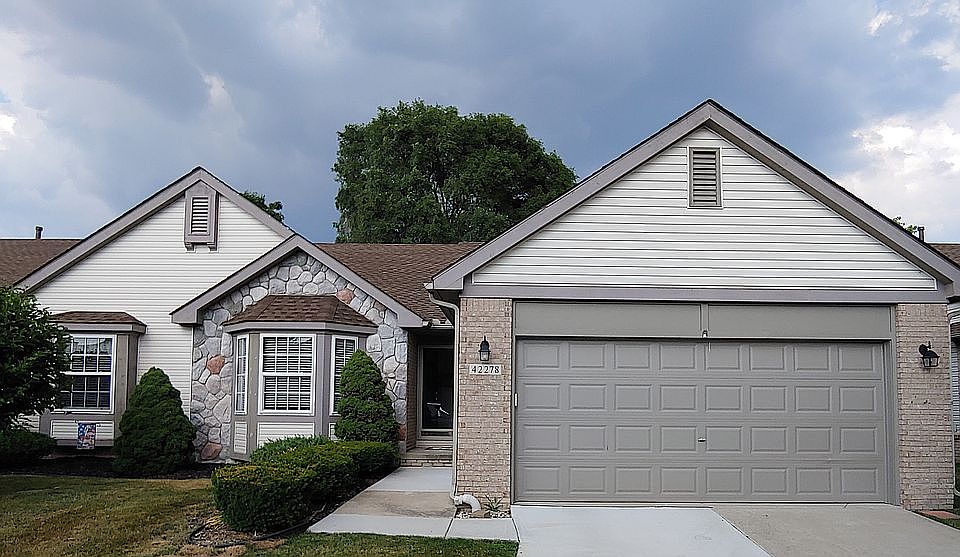 1st image of 42278 Bayberry Dr