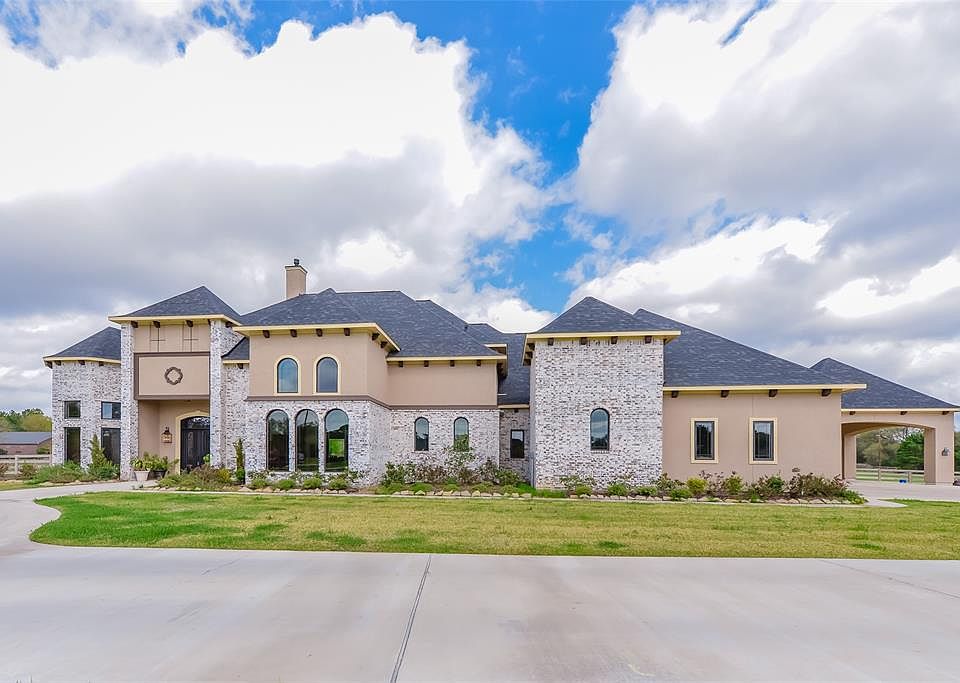 1st image of 26183 Century Oaks Blvd