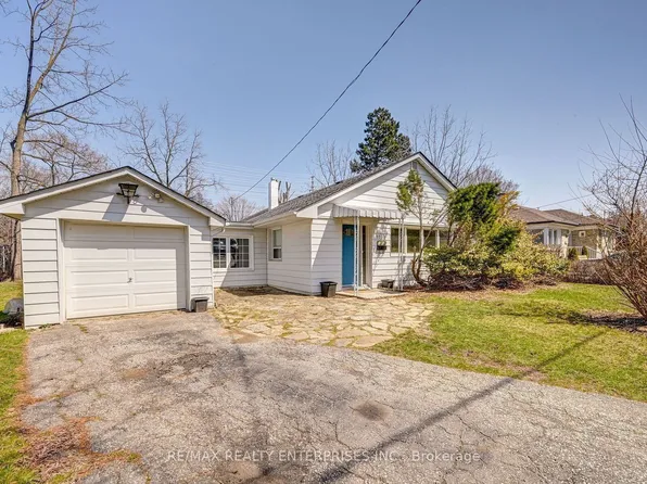 1235 Old River Rd, Mississauga, ON L5G 3G2