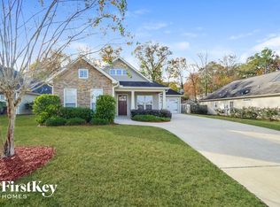 257 Rossburg Dr, Calera, AL 35040