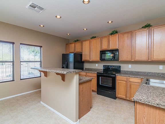 3rd image of 2596 S SOUTHWIND Drive