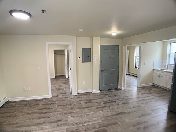 4th image of 38-10 34th St #2