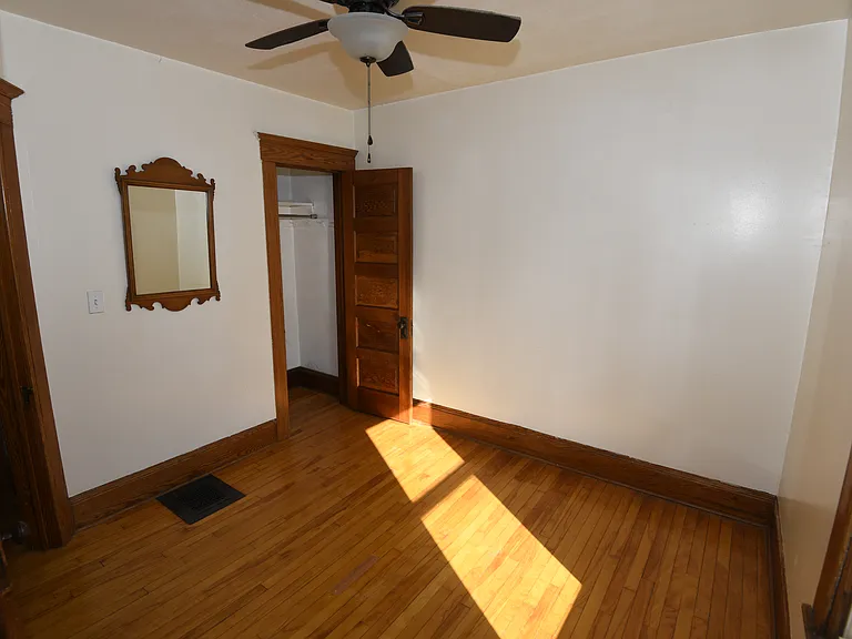 531 Tennyson Ave — Photo 30