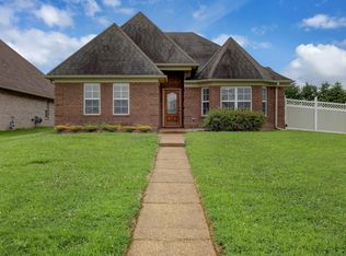 225 Azalea Dr, Somerville, TN 38068