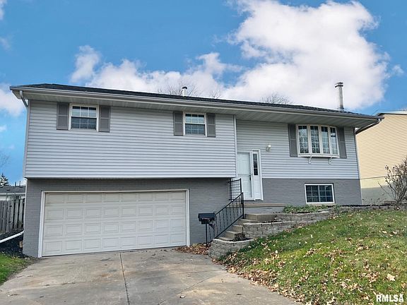 2nd image of 7507 N Miramar Dr