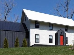 5 Woodside Cir, Woodbury, CT 06798