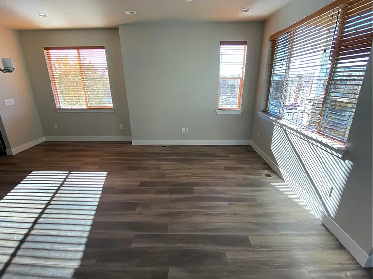 6761 S Tempe Ct — Photo 18