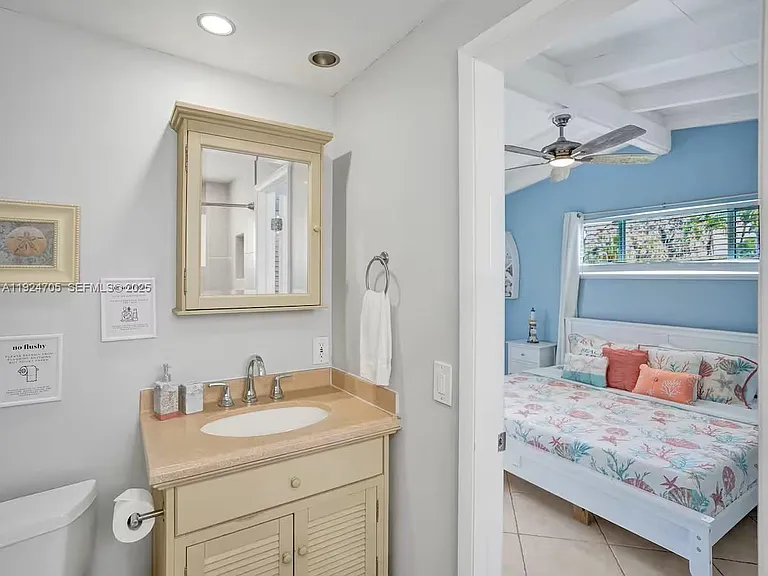2525 Gulfstream Ln — Photo 30